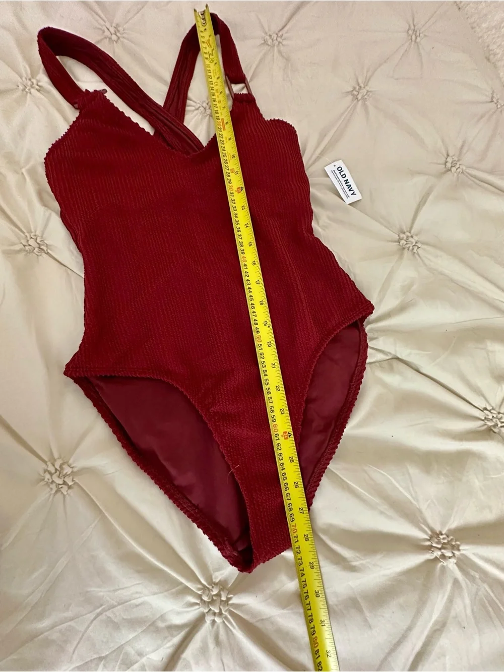 ✨ Old Navy Red Textured One Piece Swimsuit NWT Size M Resort Chic Style
